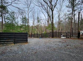 59 12th St, Ellijay, GA 30540