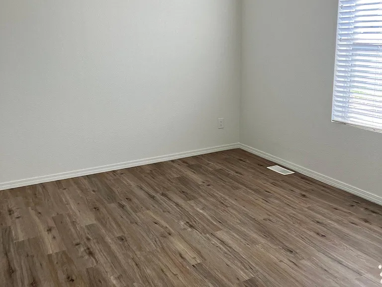 4307 Loma Paseo — Photo 2