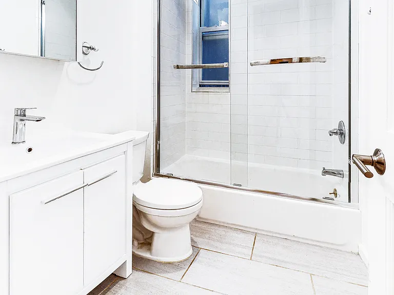 357 Edgecombe Ave #3LFE — Photo 4