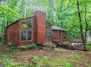 2411 Emberwood Ct NW, Kennesaw, GA 30152