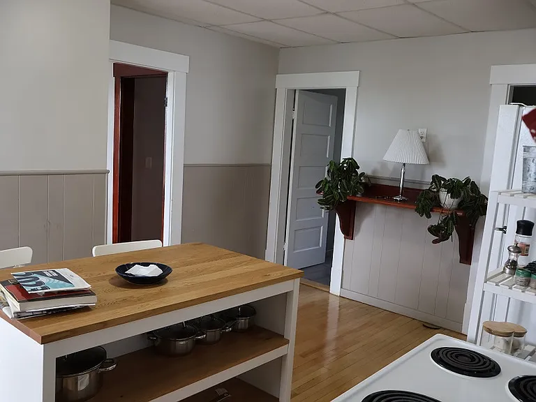 3 Warren St #3 — Photo 5