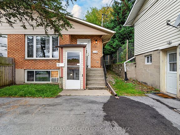 3rd image of 12 Shaw St