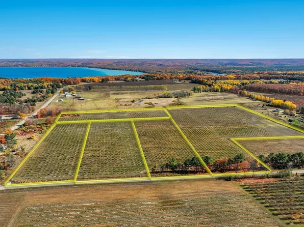 LOT 2 Chippewa Trl, Rapid City, MI 49676