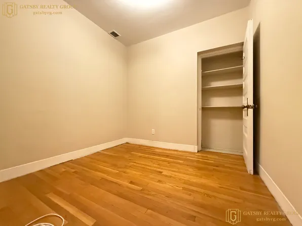 6 Arlington St, Cambridge, MA