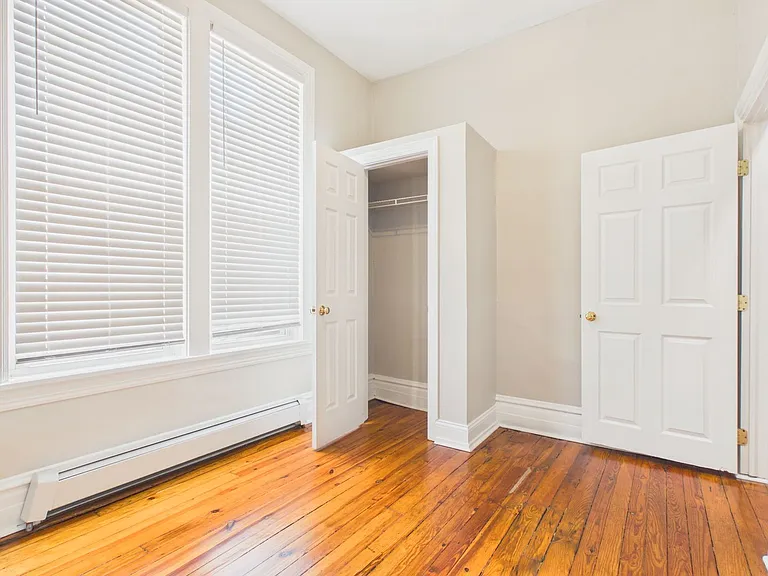 206 Kelker St — Photo 17