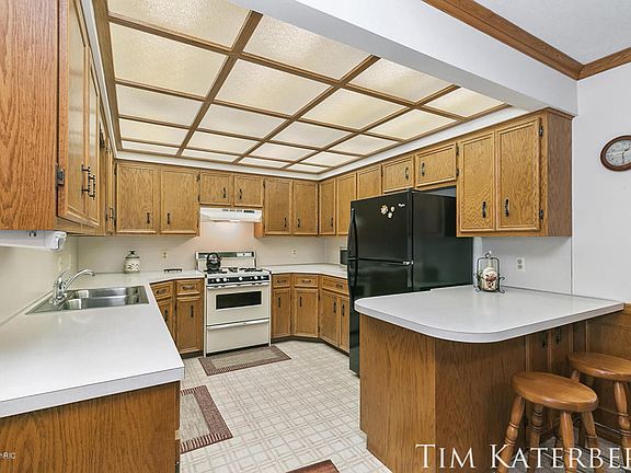 3rd image of 6638 Wentward Ct