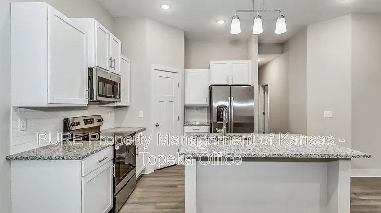 3618 W 45th St S — Photo 12
