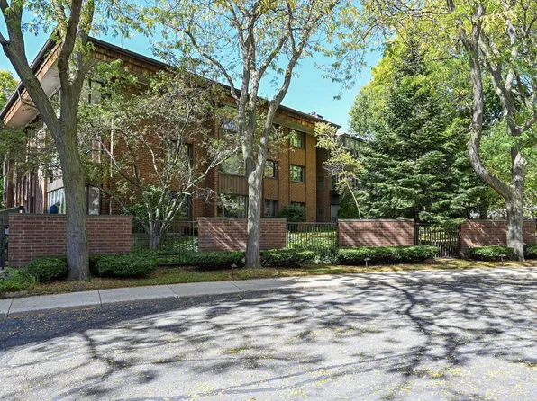 1219 North Jackson STREET #101, Milwaukee, WI 53202