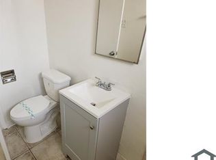 1621 W 226th St APT 5, Torrance, CA 90501