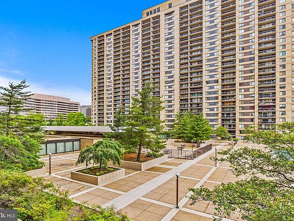 2nd image of 3705 S George Mason Dr APT 1612S