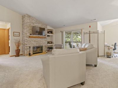9302 West Loomis ROAD #7, Franklin, WI, 53132