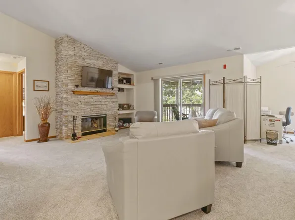 9302 West Loomis ROAD #7, Franklin, WI 53132