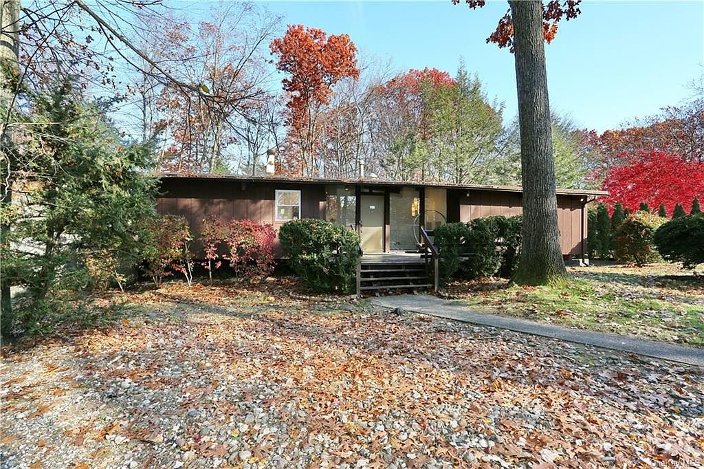 15 Renfrew Road, Spring Valley, NY 10977 Zillow
