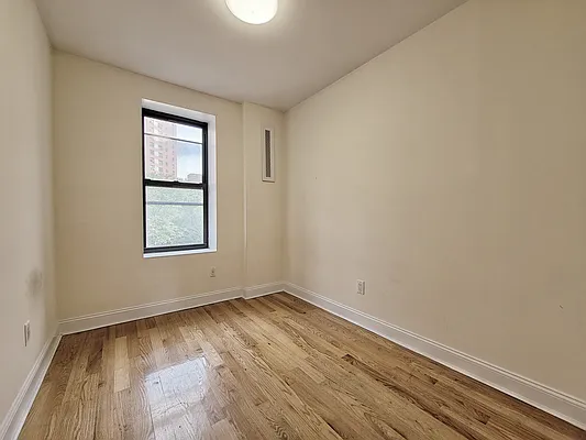 Rented by Compass | media 15