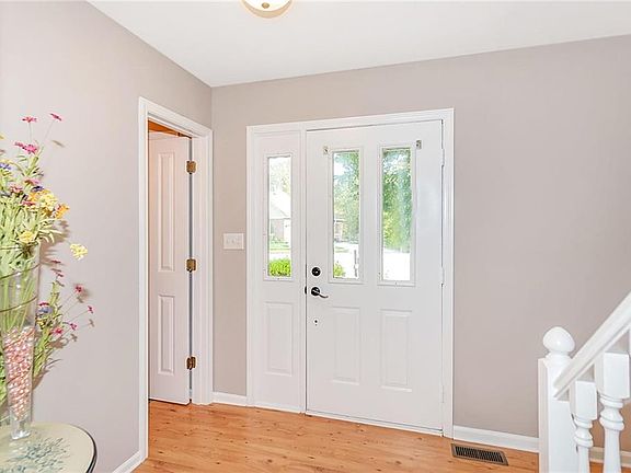 2nd image of 12130 Westcreek Ct