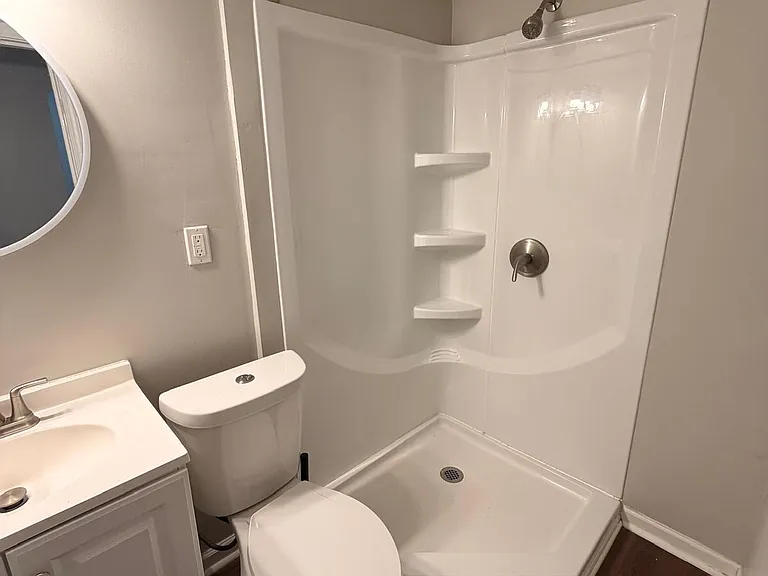 2905 Elm St — Photo 10