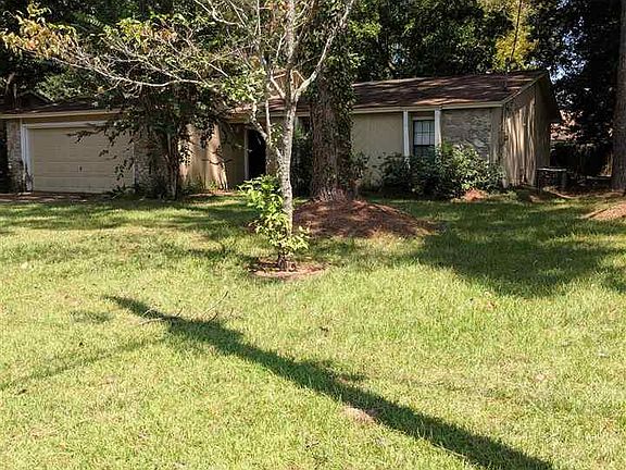 2nd image of 3223 Arbor Hill Way