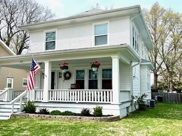 811 W 6th St, Ottawa, KS 66067