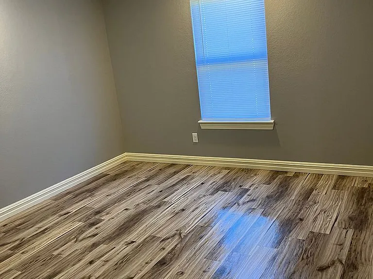 9007 Chanel Pl — Photo 4