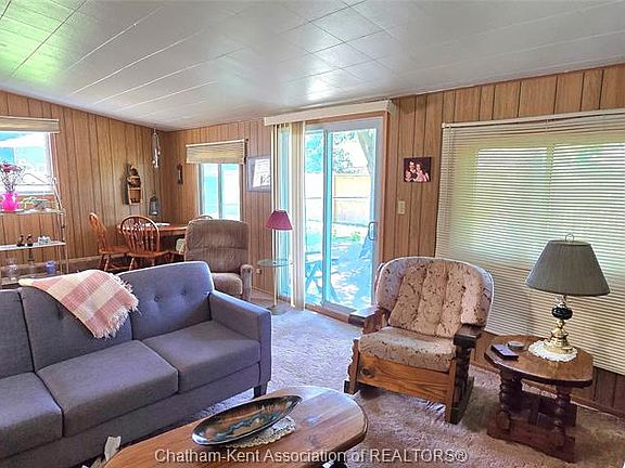 4th image of 21 Chestnut Dr