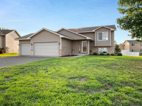 25828 Euclid Ave, Wyoming, MN 55092