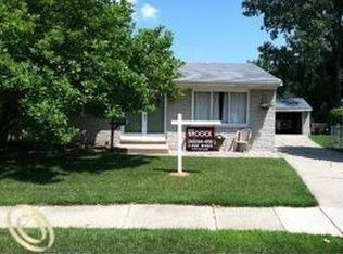 25544 Rusty St, Taylor, MI 48180