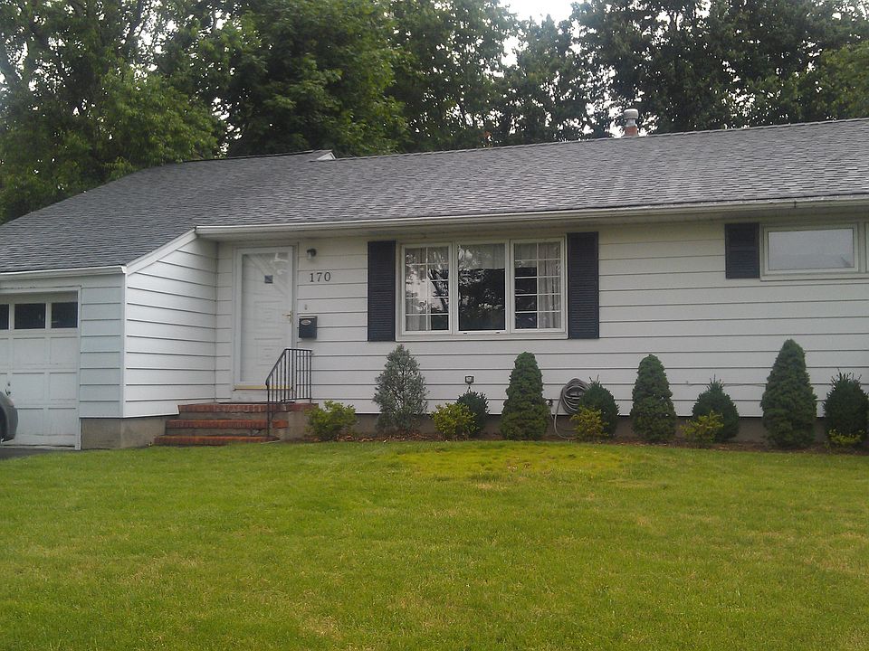1st image of 170 Jefferson Ave