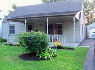 395 Sturbridge Rd, Columbus, OH 43228