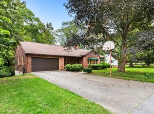 19 Crescent Rd, Lexington, MA 02421