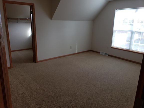 5th image of 1216 N 16th Ave #2