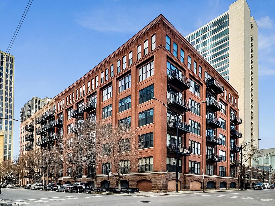 1st image of 520 W Huron St APT 614