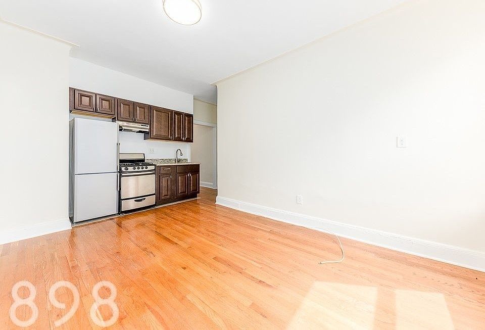 1st image of 4141 44th St #4H