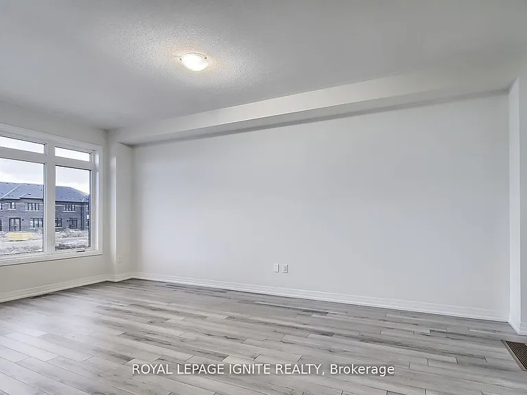 1079 Cameo St — Photo 5