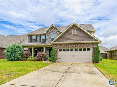 3011 Magnolia Leaf Cir SE, Owens Cross Roads, AL, 35763