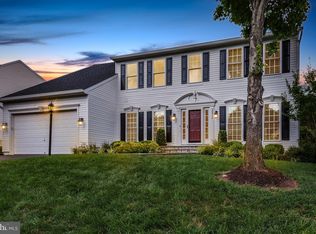 20936 Lohengrin Ct, Ashburn, VA 20147