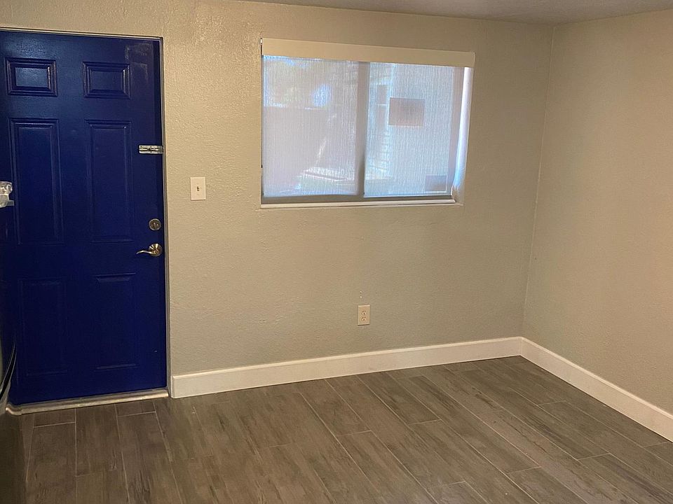1st image of 430 NW 136th St #1