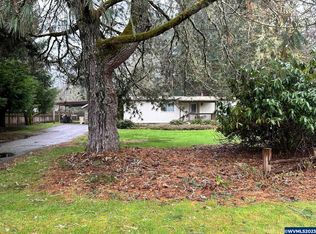 18752 Haines Rd, Alsea, OR 97324