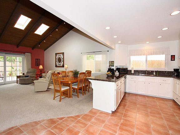 Kitchen & Family Room