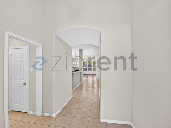 3rd image of 2668 Costa Mesa Dr