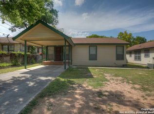 469 E Torrey St, New Braunfels, TX 78130