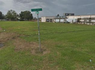 2500 Valmar St, Meraux, LA 70075