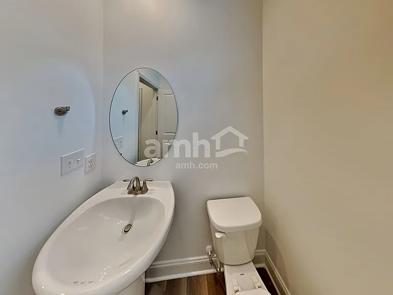 222 S Malayna Dr — Photo 10