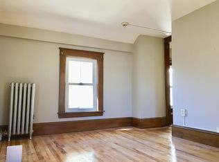 2 Pearl St, Dover, NH 03820