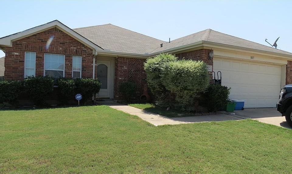 1st image of 1017 McKavett Dr