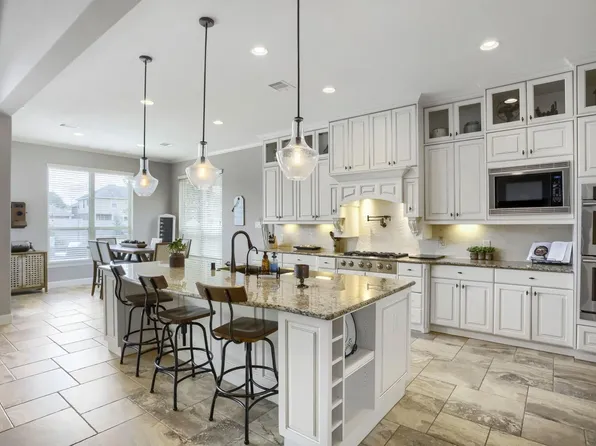 19014 Winding Atwood Ln, Tomball, TX 77377