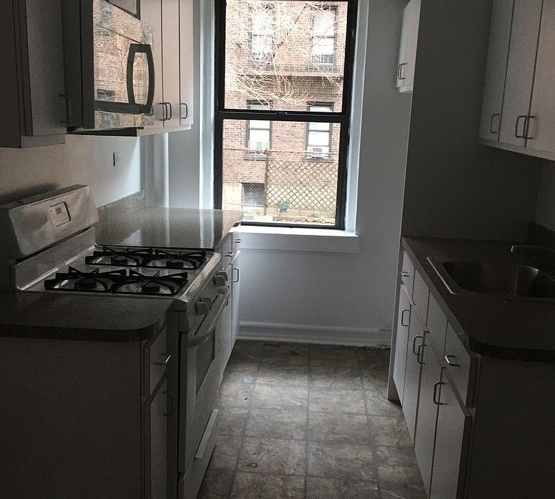 1st image of 5104 Skillman Ave APT B6