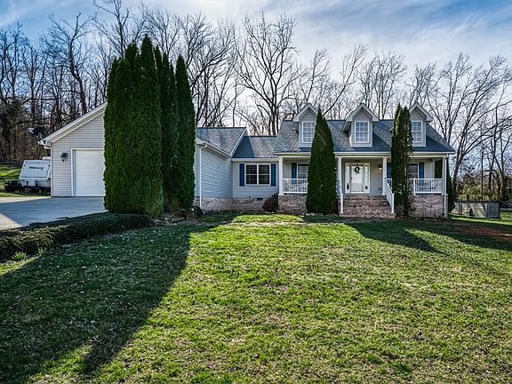 2nd image of 3923 Olyvia Ct