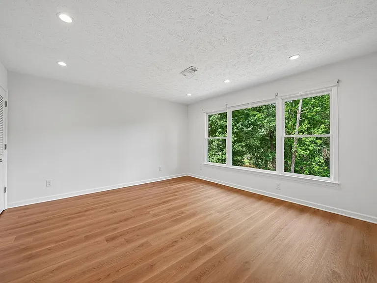5132 Willow Point Pkwy — Photo 30
