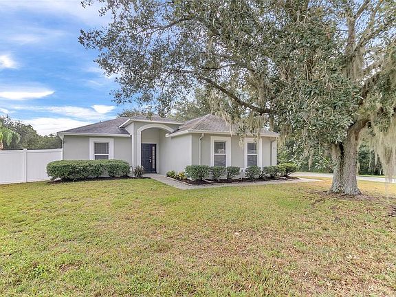 5th image of 2073 HAYFIELD WAY