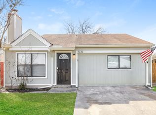 6333 Village Clb, San Antonio, TX 78250
